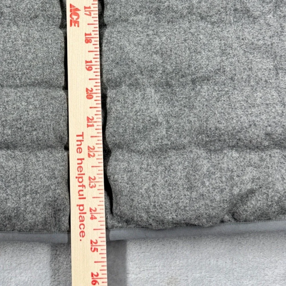 COLLARS & CO Regent Reversible Quilted Wool Vest Mens S Heathered Grey NWOT
